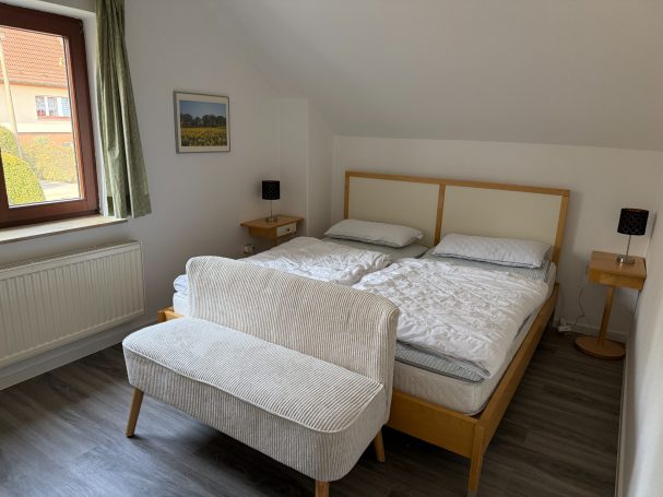 Ferienhaus Lotz, Wohnung Julia - Schlafzimmer